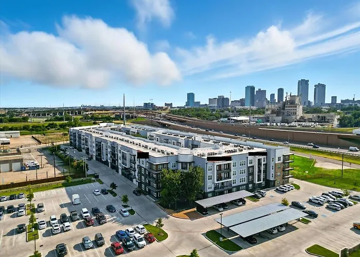 101 Stylish Condo, Amenities, Near Stockyards Apartamento