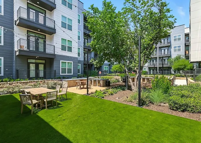 101 Stylish Condo, Amenities, Near Stockyards *